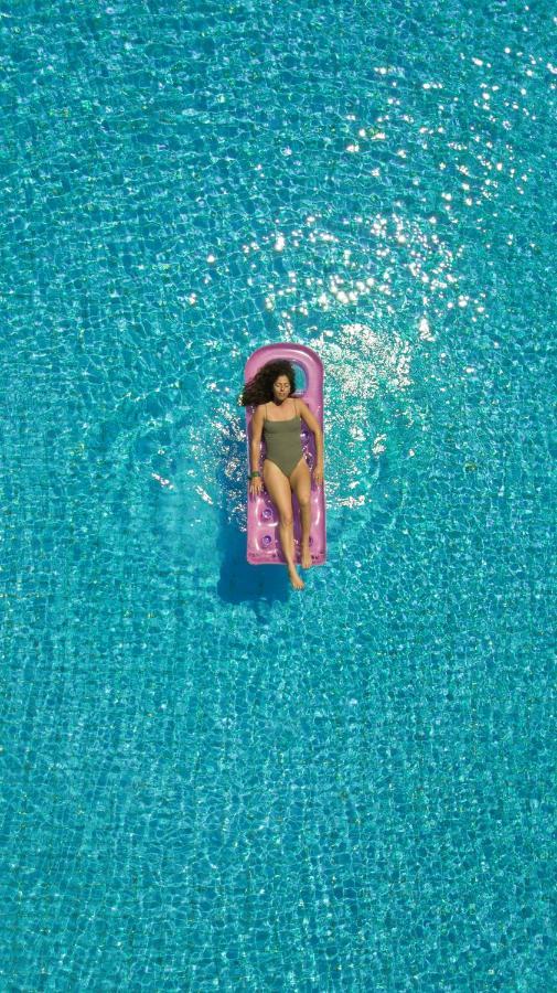 ホテル Maleme Mare エクステリア 写真